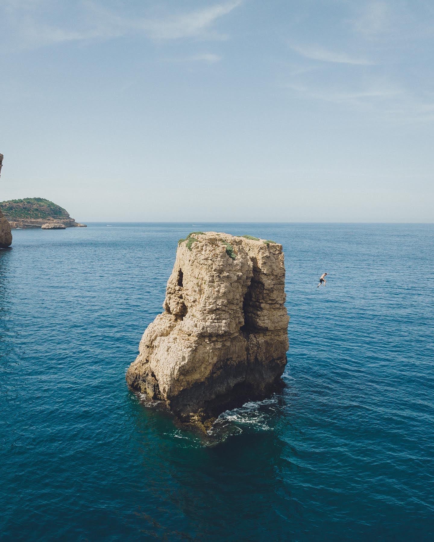 View of Jávea's rocky coast and turquoise sea