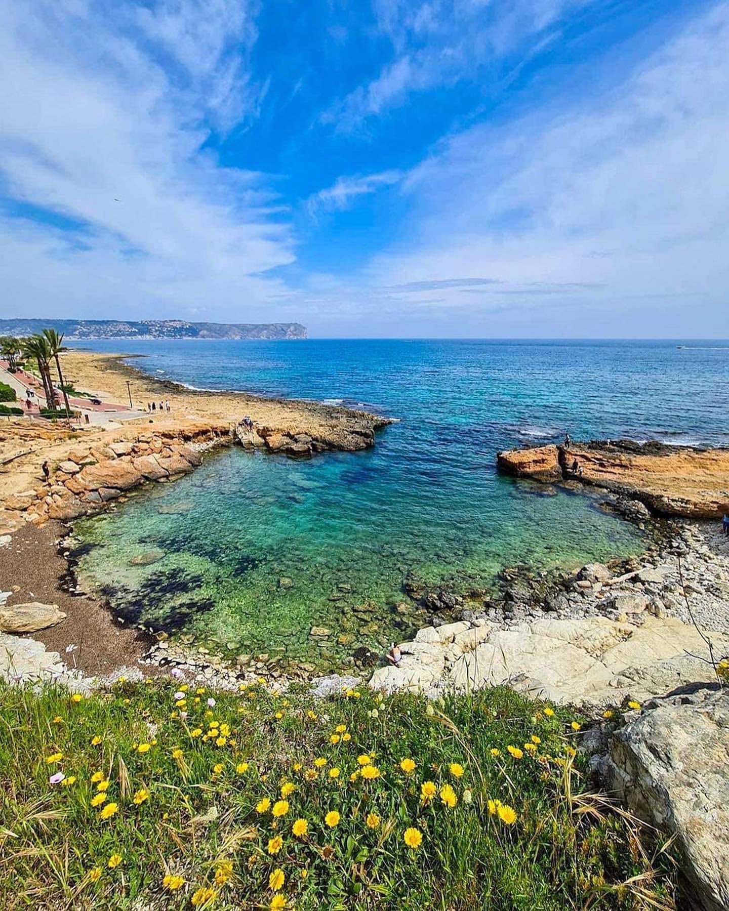 Turquoise cove in spring in Jávea